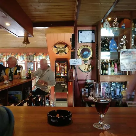 Vakantiehuis By Hus Blokhus-hune Til 10 Pers Privat Gardhave *